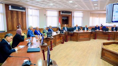 تفاصيل اجتماع عبداللطيف مع مديري ووكلاء مديريتي التربية والتعليم بمحافظتي الجيزة والقاهرة