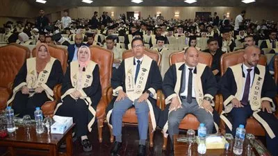 رئيس جامعة بنها يشهد حفل تخريج دفعة جديدة من طلاب كلية علوم الرياضة