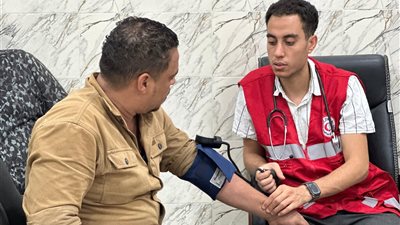 الهلال الأحمر المصري ينظم حملات للتبرع بالدم بالتعاون مع بنك الإمارات دبي الوطني والنصر للسيارات