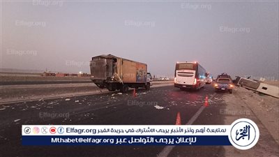 إصابة 30 شخصا إثر حادث تصادم بين أتوبيس ركاب وسيارة نصف نقل على طريق أسيوط -البحر الأحمر 