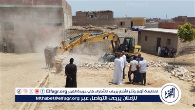 إزالة 24 حالة تعدي على أراضي زراعية فى أسيوط 