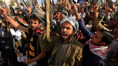 دور العقوبات الدولية في محاسبة شبكات الحوثيين الاقتصادية