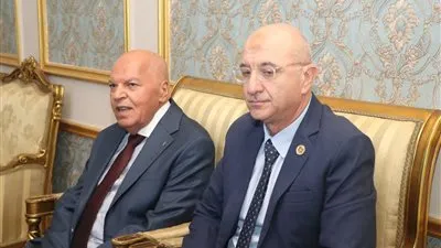 نقيب المعلمين: التوعية بالأمن القومي ضرورة لحماية الوطن وبناء جيل مستنير