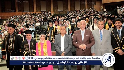 جامعة أسيوط تحتفل بتخريج الدفعة 26 من طلاب كلية الآداب