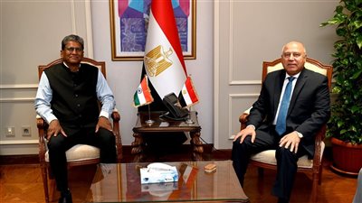 “الوزير” يبحث مع سفير الهند آفاق التعاون في مجالي الصناعة والنقل