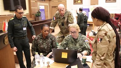  القوات المسلحة تختتم فعاليات الدورة التدريبية الدولية لحماية المدنيين بمهام الأمم المتحدة والقانون الدولى للهجرة