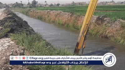 حملات مكبرة لتطهير الترع والمصارف فى أسيوط 