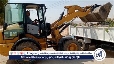 حملات مكبرة لرفع المخلفات بقرى مركز ومدينة أبوتيج فى أسيوط 