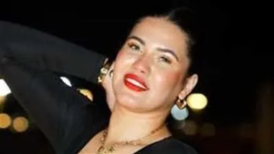 إخلاء سبيل «بدعدع وحش الكون» بعد اتهامها بنشر الفجور وحيازة مخدرات