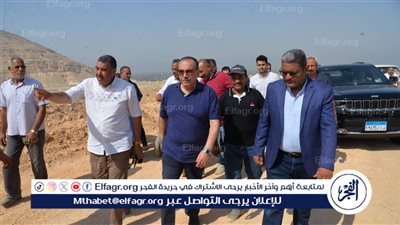 محافظ أسيوط يتفقد رفع الإحداثيات وتحديد مسارات الطريق الجديد الرابط بين البداري والبحر الأحمر