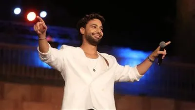 مهرجان القلعة 33 يطوي صفحته الاخيرة: فتحى سلامة ومحمود التهامي في رحلة روحانية متجددة وأحمد جمال يجسد حماسة الشباب بالمحكي