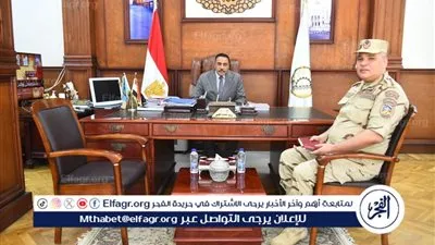 محافظ مطروح يستقبل المستشار العسكري الجديد 