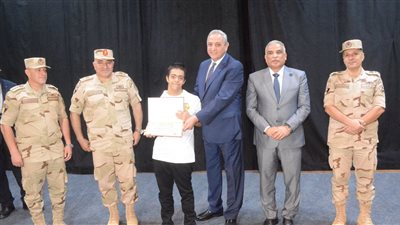 تكريمًا لعطائهم.. تسليم شهادات الإعفاء من التجنيد لذوي الهمم وكبار السن في احتفالية بجامعة طنطا