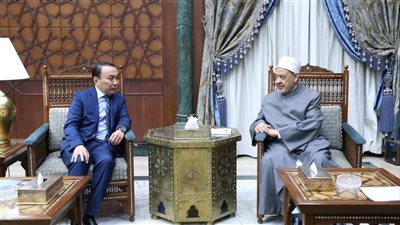 كازاخستان تجدِّد دعوتها لشيخ الأزهر للمشاركة في افتتاح قمَّة زعماء الأديان