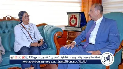 محافظ سوهاج: يستقبل مساعد وزير الاتصالات لبحث سبل ربط الشباب بسوق العمل