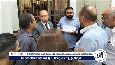 عميد كلية طب قصر العيني بجامعة القاهرة يتفقد تطوير قسم (5) 