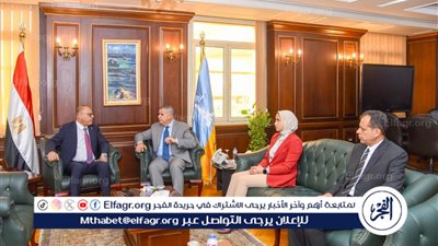 محافظ الإسكندرية يبحث مع وزير العمل تعزيز التعاون في التدريب والتشغيل