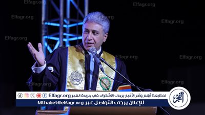 وزير السياحة والآثار يشارك في حفل تخرج الدفعة الثانية من الأكاديمية العربية للعلوم والتكنولوجيا والنقل البحري