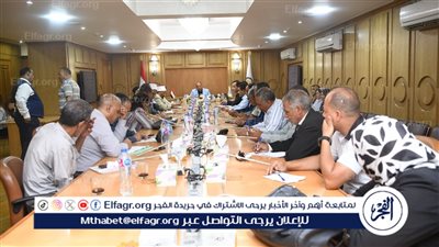 سكرتير عام مساعد قنا يناقش الخطة العاجلة للسكان بأبوتشت