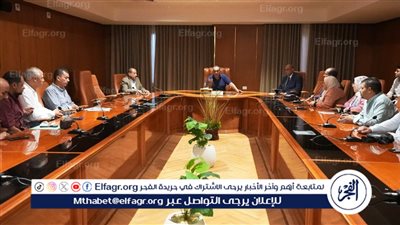 محافظ أسيوط يوجه بإعادة توزيع الكوادر الهندسية لدعم المشروعات التنموية وسد العجز بالإدارات 