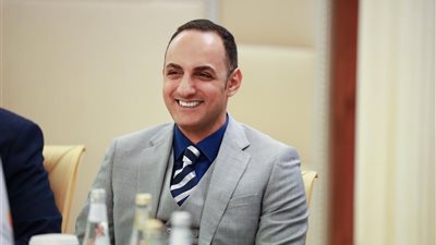 محمد عبد الوهاب: خفض الفائدة 2% خطوة جريئة تدعم الاستثمار وتنعش البورصة المصرية 