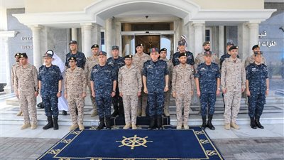 قائد القوات البحرية يلتقى رئيس أركان القوات البحرية الملكية السعودية