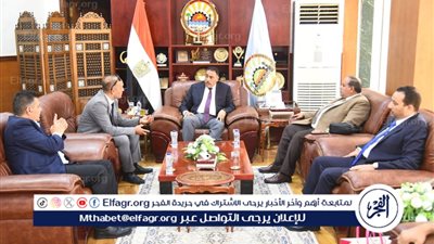 لهذا السبب: اللواء خالد شعيب يستقبل نقيب المحامين بمطروح 