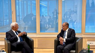 وزير الخارجية يلتقي مع رئيس المجلس الأوروبى