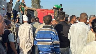 إصابة 28 شخصا فى حادث انقلاب أتوبيس بطريق سعود _الحسينية بالشرقية