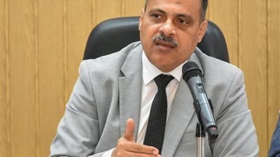 محافظ الشرقية يطمئن على مصابي حادث إنقلاب أتوبيس بطريق سعود الحسينية