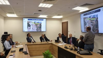 القليوبية تبحث إنشاء كوبري جديد لحل اختناقات مزلقاني قليوب المحطة وعرب العراقي