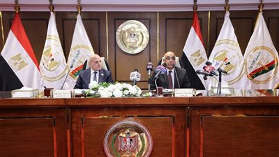 أعضاء هيئة النيابة الإدارية الجُدد يؤدون اليمين القانونية أمام وزير العدل