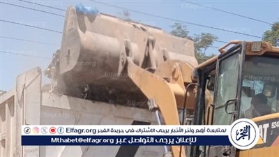 حملات مكبرة لتسوية وتمهيد الطرق ورفع كفاءة النظافة بديروط فى أسيوط 