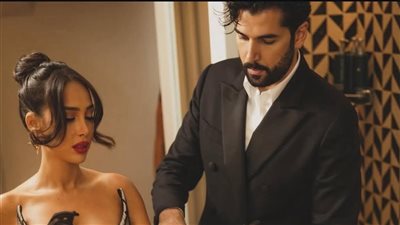 «أنت أفضل صديق».. بسمة بوسيل تثير الجدل بعد ظهورها مع رجل آخر 