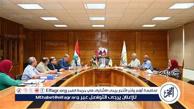 رئيس جامعة أسيوط يستعرض تنفيذ أول مركز بحوث متكامل بالصعيد