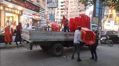 رفع الإشغالات والتعديات بشوارع ضياء والعريش وترسا وعز الدين عمر وفيصل بالطالبية