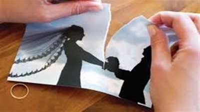 زوجها طلقها على فراش الموت لحرمانها من الميراث؟.. أمين الفتوى يجيب