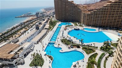 “إيه كابيتال” تعلن إعادة افتتاح فندق بورتو السخنة بعد تطويره 