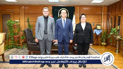 رئيس جامعة أسيوط يترأس اجتماع لجنة اختيار عميد كلية الفنون الجميلة