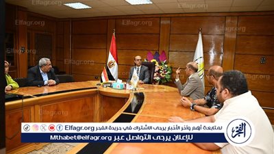 رئيس جامعة أسيوط يعقد اجتماعا لمتابعة تطبيق منظومة التحول الرقمي