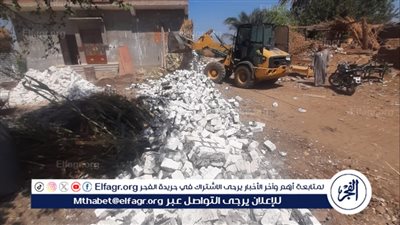  إزالة 18 حالة تعدي على أراضي زراعية ومباني مخالفة بمساحة 10 أفدنة و810 متر مربع بأسيوط 