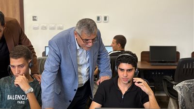 نائب رئيس جامعة بنها الأهلية يتفقد اختبارات القبول ويشيد بالتحول الرقمي