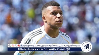 مبابي يقع في حب صديقة زميله.. أزمة تشعل غرفة ملابس الريال