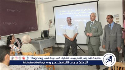 زيارة مفاجئة لنائب رئيس جامعة أسيوط لمركز القياس والتقويم بالجامعة اليوم 