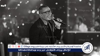 عمرو دياب يتألق في حفل خاص بسفح الأهرامات