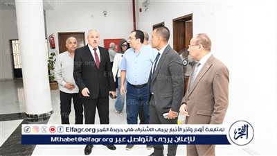 رئيس جامعة قناة السويس يتفقد كليات التربية والطب والتجارة مع بداية العام الجامعي الجديد