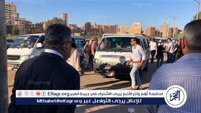 محافظ الدقهلية يلتقي المواطنين بمحطة الإمام محمد عبده ويوجه بزيادة باصات النقل الجماعي لتخفيف التكدسات