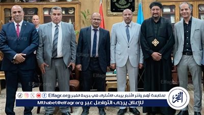 نائب رئيس جامعة الأزهر بأسيوط يلتقي كاهن ماريوحنا لبحث التعاون
