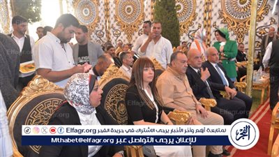 محافظ أسيوط يسلم 60 منزلًا و27 رأس ماشية للأسر الأولى بالرعاية بقرية مساره بديروط