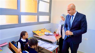 عبداللطيف: الدولة ماضية في خطتها للتوسع بإنشاء مدارس جديدة وتطوير القائم منها 